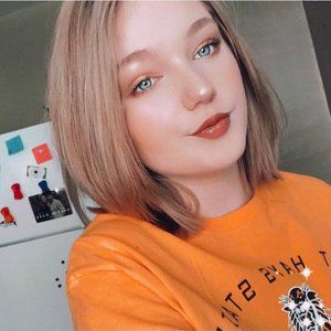 Meet your Posher, Alena